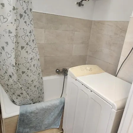 Apartament Orsi Szallashelyek 2 *