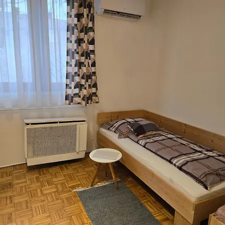 Orsi Szallashelyek 2